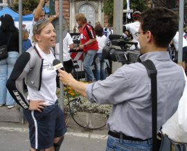 La Alfieri intervistata dalle televisioni nazionali